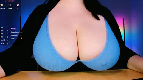 Clara  online show from January 29, 4:15 am