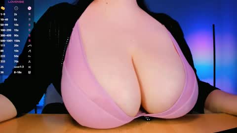 Clara  online show from February 15, 9:15 pm