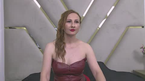 Mistress Clara online show from June 18, 1:11 am