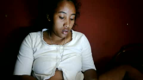 Clarah0123 online show from June 13, 7:46 pm