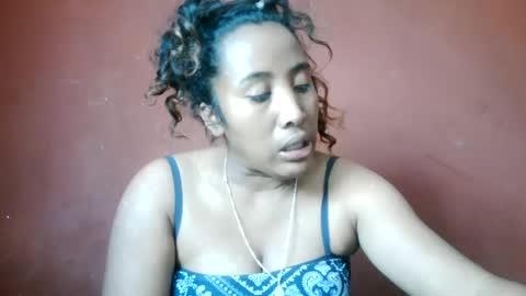 Clarah0123 online show from June 16, 8:40 am