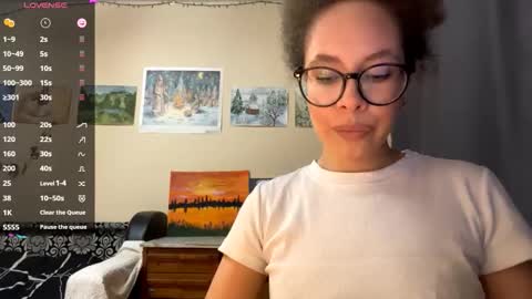 Selena online show from March 5, 1:20 pm