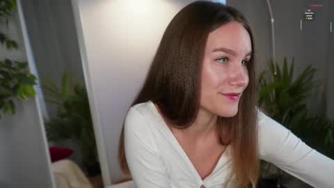 Claire online show from September 28, 2:04 pm