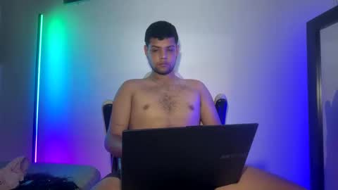 Snapshot of clarentz_baileys chatting on September 20, 4:59 am Clarentz bby online show from September 20, 4:59 am
