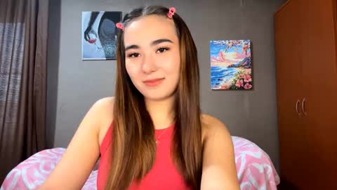 Snapshot of claribelatienza chatting on October 23, 8:27 am Yuna online show from October 23, 8:27 am