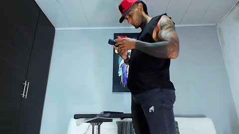 Snapshot of clark__ken chatting on March 11, 12:17 pm Juanpaindependent model online show from March 11, 12:17 pm