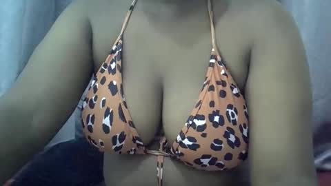 classy_zoey online show from November 17, 6:54 pm