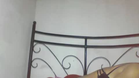 claudianne online show from March 19, 6:08 am