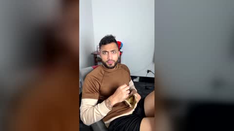 Clay online show from February 22, 3:10 am