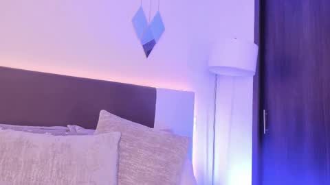 . Cleo Jhonson . online show from March 3, 12:48 am