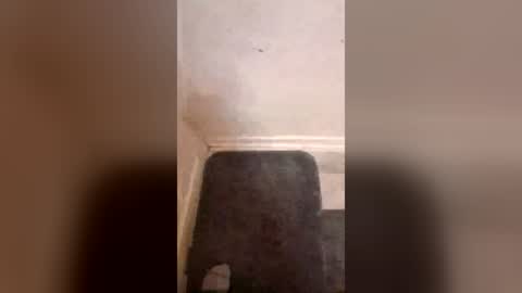 clintonlanhford21981 online show from June 29, 5:59 am