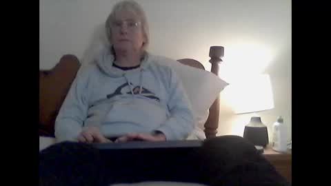 clitboy658752 online show from November 30, 8:16 pm