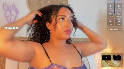 cloe_25 online show from September 27, 3:04 am