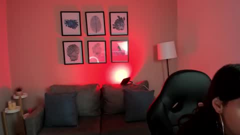 Cloe  online show from October 5, 1:47 am