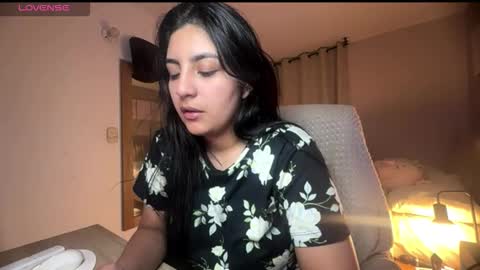 cloe small online show from September 10, 7:42 am