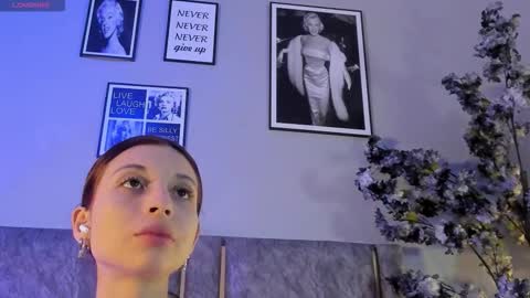 cloedurant online show from March 18, 11:38 am