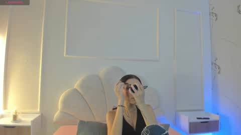 cloedurant online show from February 7, 8:56 pm