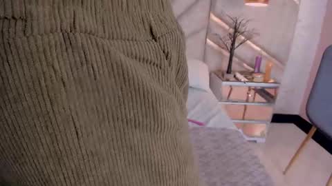 Clohe the wonder online show from March 3, 1:40 pm