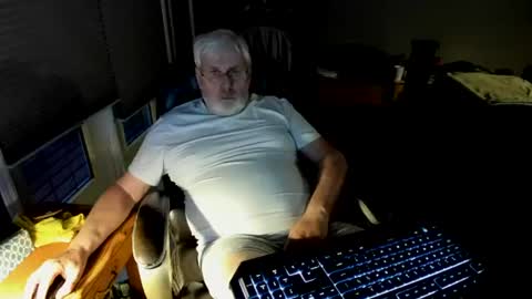 cloudalert62 online show from July 19, 4:15 am
