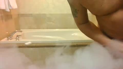 Cloudy Dayz online show from November 16, 6:10 pm