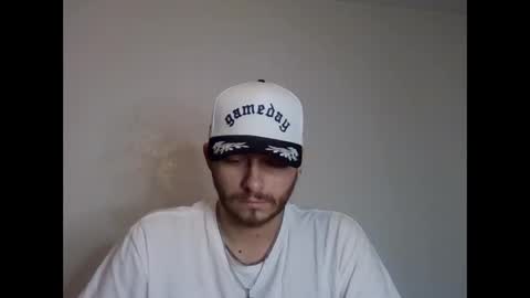 tallhungandcloudy online show from April 11, 9:46 am