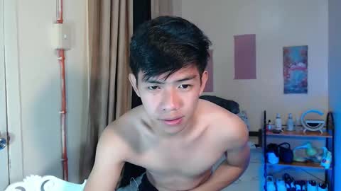 clyde_twinkx online show from May 12, 6:28 pm