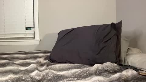 Clyde Austin online show from October 29, 2:13 am