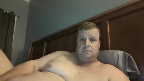 cmachen online show from November 6, 11:41 pm