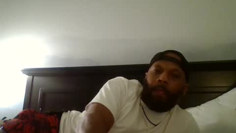 Snapshot of cockslanger39 chatting on February 24, 3:02 am Cockslanger39 online show from February 24, 3:02 am