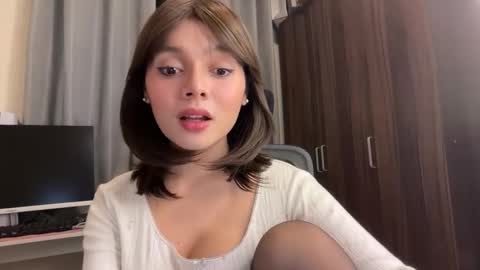 Call me Alesh  online show from June 3, 2:33 pm