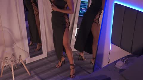 Coconutcatin online show from December 26, 8:32 pm