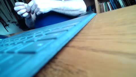 colchuck online show from February 26, 9:42 pm