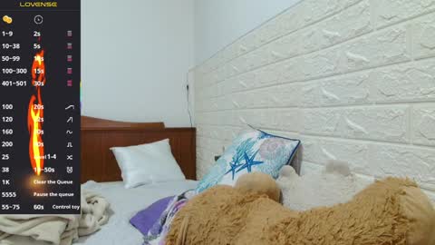 colin hopex  online show from April 4, 1:51 pm