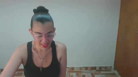 Colombian Hot online show from November 28, 10:39 pm