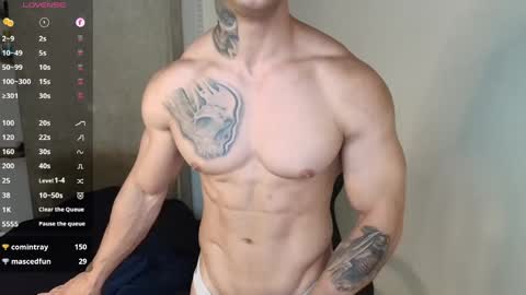 colombianmuscle8 online show from May 13, 4:38 pm