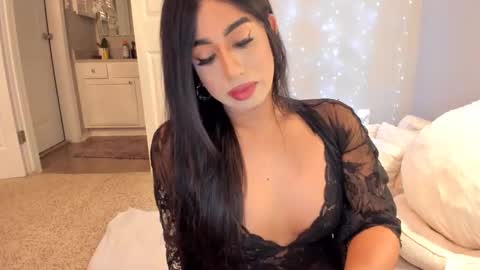    ........ Instagram  Lorysexys online show from February 24, 4:48 am