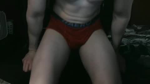 colossaltitann online show from September 30, 6:24 am