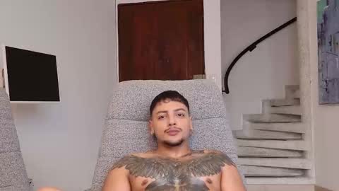 Jhoan online show from March 1, 10:58 pm