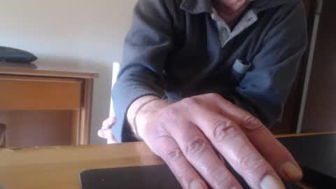 comemivuoi2 online show from February 21, 9:01 am