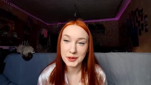 Lia online show from December 15, 7:04 am