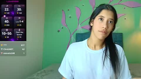 C O N N I E online show from November 18, 8:12 pm