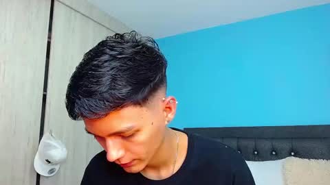 Connor online show from February 17, 9:10 pm