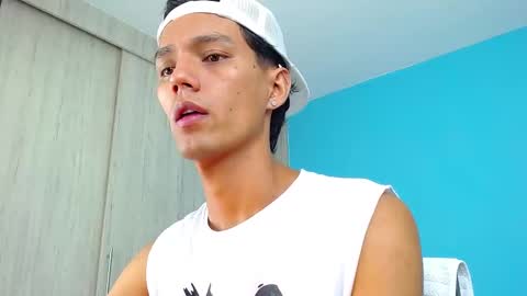 Connor online show from October 3, 4:10 am