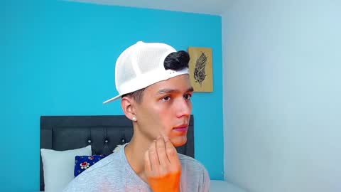 Connor online show from January 17, 8:33 pm