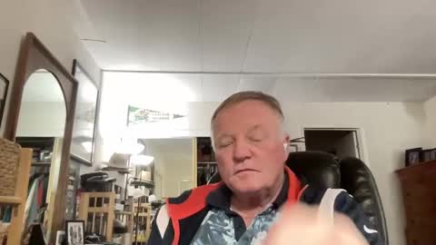 Snapshot of cookoosnest chatting on February 1, 4:46 am cookoosnest online show from February 1, 4:46 am