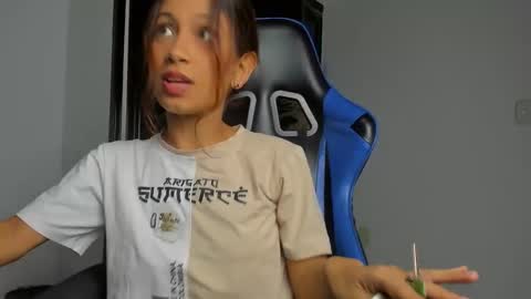  CORA  online show from December 19, 6:58 pm