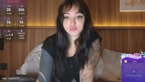 coralie20 online show from April 19, 7:20 am