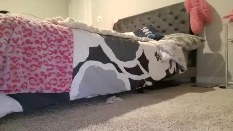 cosmicbae777 online show from December 14, 12:50 am