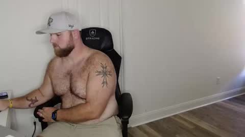 countrystrong35 online show from October 29, 1:35 pm