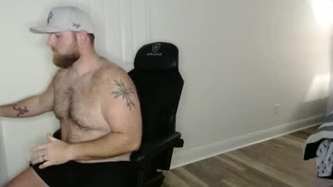 countrystrong35 online show from November 10, 2:20 pm